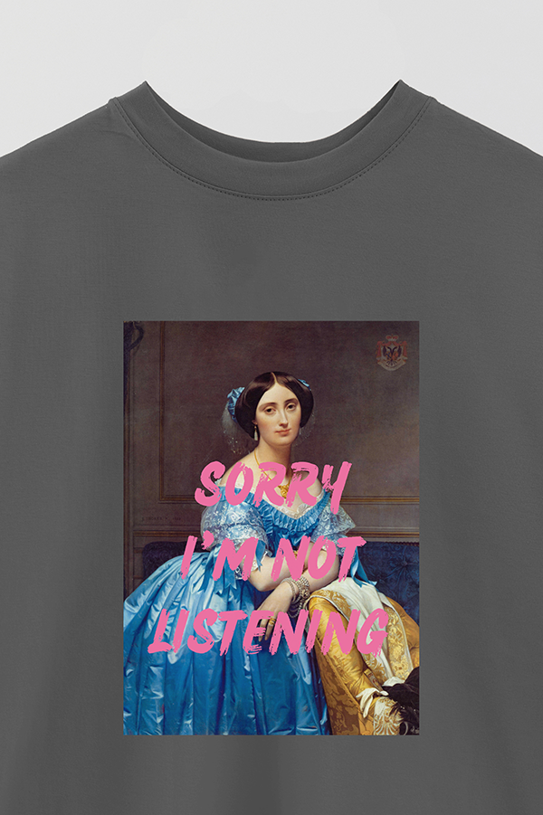 REMERA OVER ESTAMPADA ART COLLECTION 58 SORRY I'M NOT LISTENING