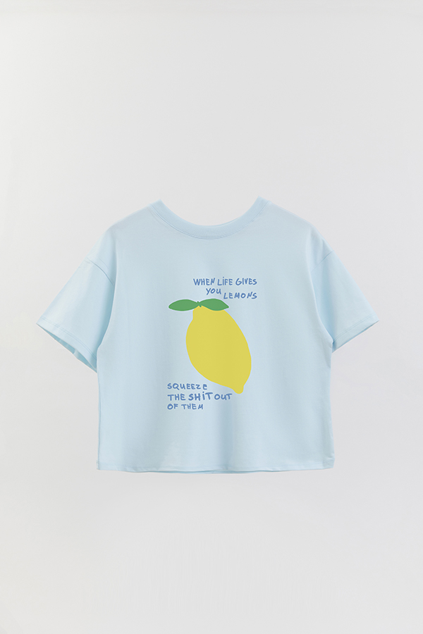 REMERA CROP ESTAMPADA ITALY SQUEEZE THE SHIT OUT