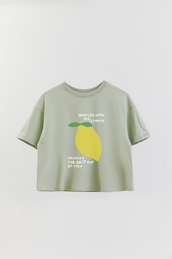 REMERA CROP ESTAMPADA ITALY SQUEEZE THE SHIT OUT