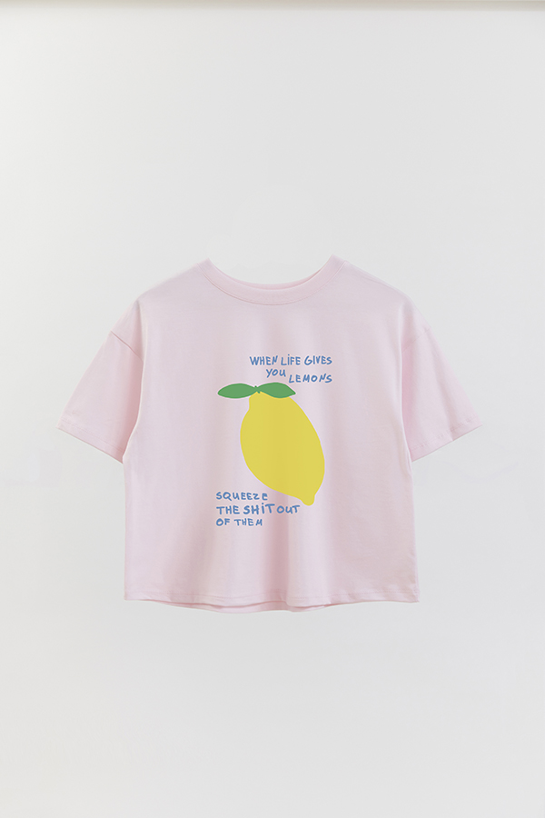 REMERA CROP ESTAMPADA ITALY SQUEEZE THE SHIT OUT