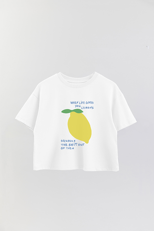REMERA CROP ESTAMPADA ITALY SQUEEZE THE SHIT OUT