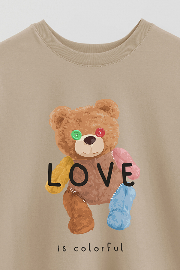 REMERA OVER ESTAMPADA UNISEX TEDDY LOVE IS COLORFUL