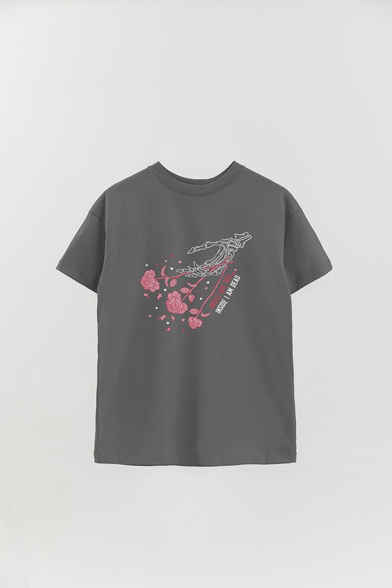 REMERA OVER ESTAMPADA SKT ROSES ARE RED