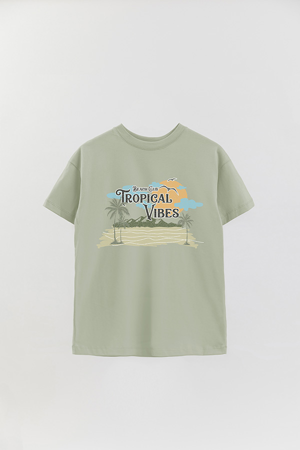 REMERA OVER ESTAMPADA BEACH TROPICAL VIBES