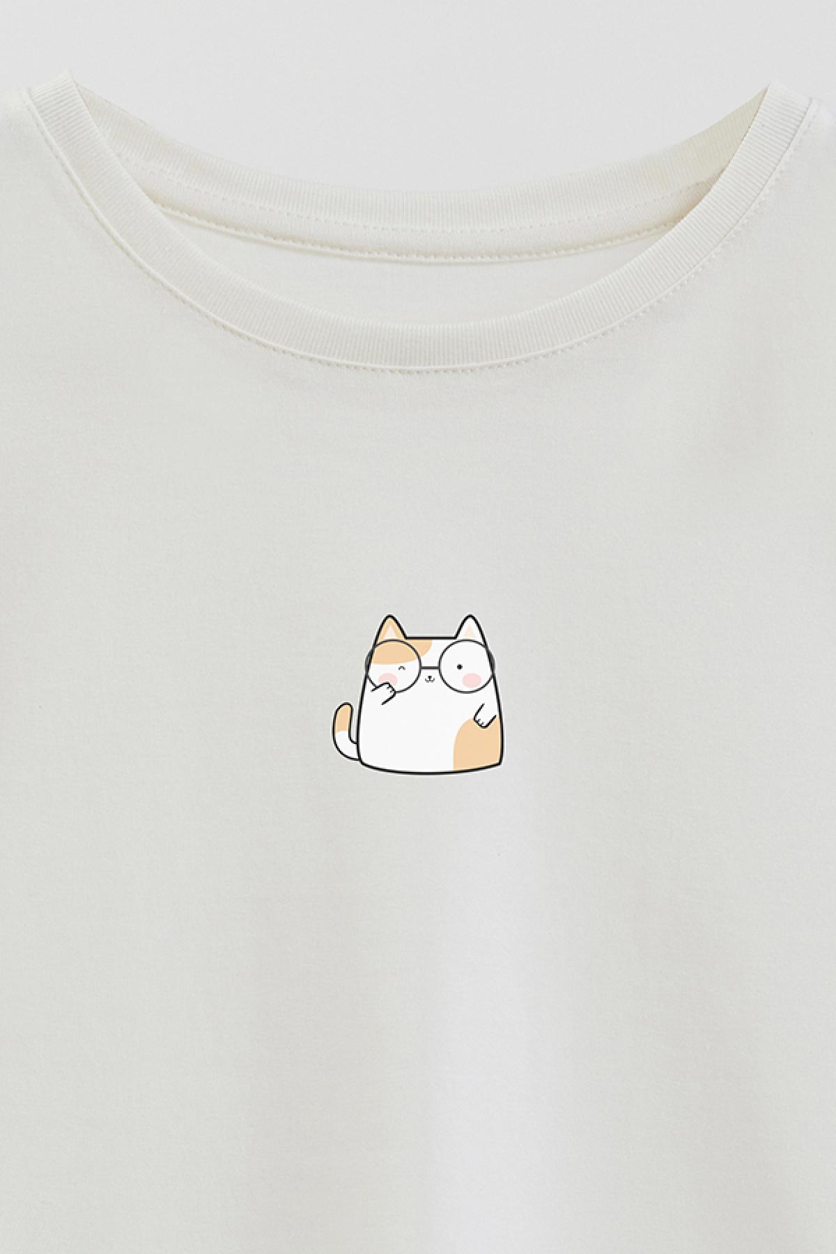 REMERA GIRL OVER MIN CAT 8
