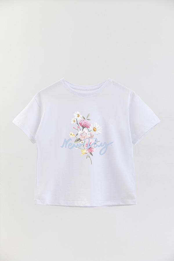 REMERA GIRL OVER NEW DAY