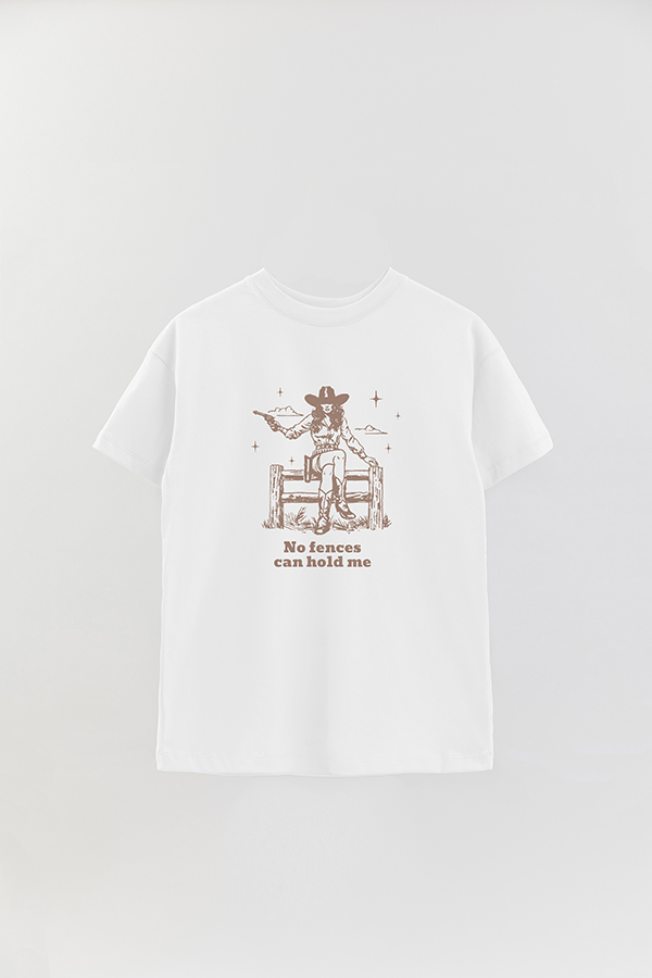 REMERA OVER ESTAMPADA COSMIC GIRL HOLD ME