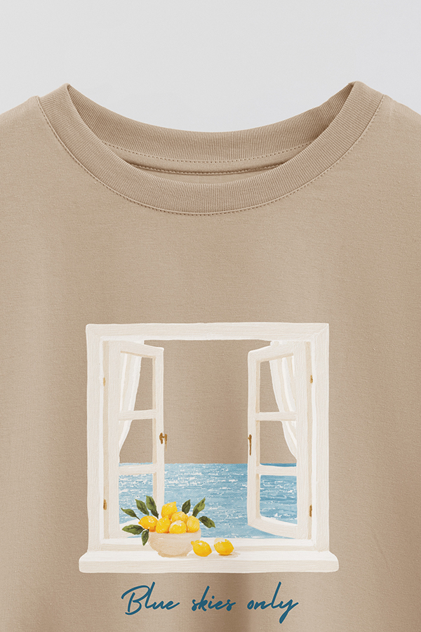 REMERA CROP ESTAMPADA COASTAL BLUE SKIES