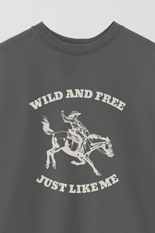 REMERA OVER ESTAMPADA COSMIC GIRL LIKE ME