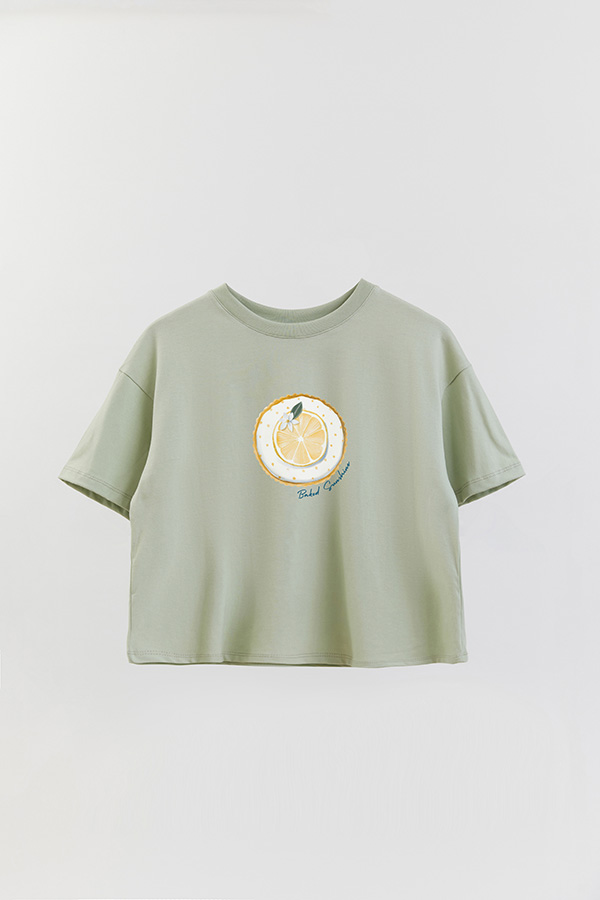 REMERA CROP ESTAMPADA COASTAL BAKED SUNSHINE