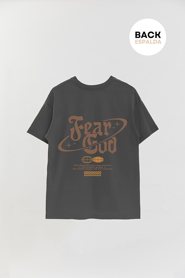 REMERA OVER ESTAMPADA UNISEX ESPALDA FEAR GOD