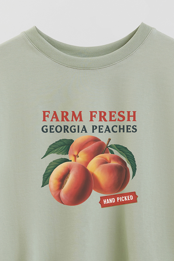 REMERA CROP ESTAMPADA HARVEST FARM FRESH GEORGIA PEACHES