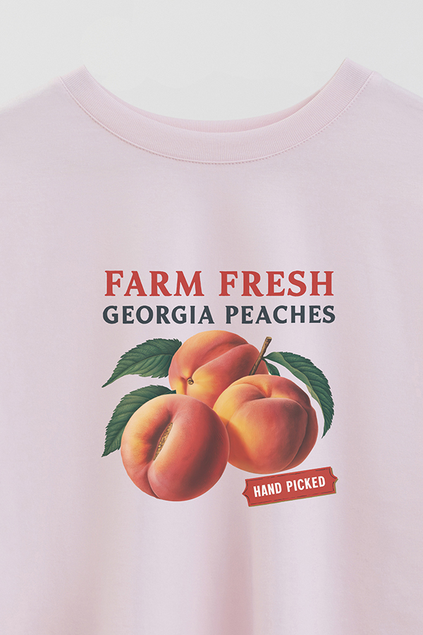 REMERA CROP ESTAMPADA HARVEST FARM FRESH GEORGIA PEACHES