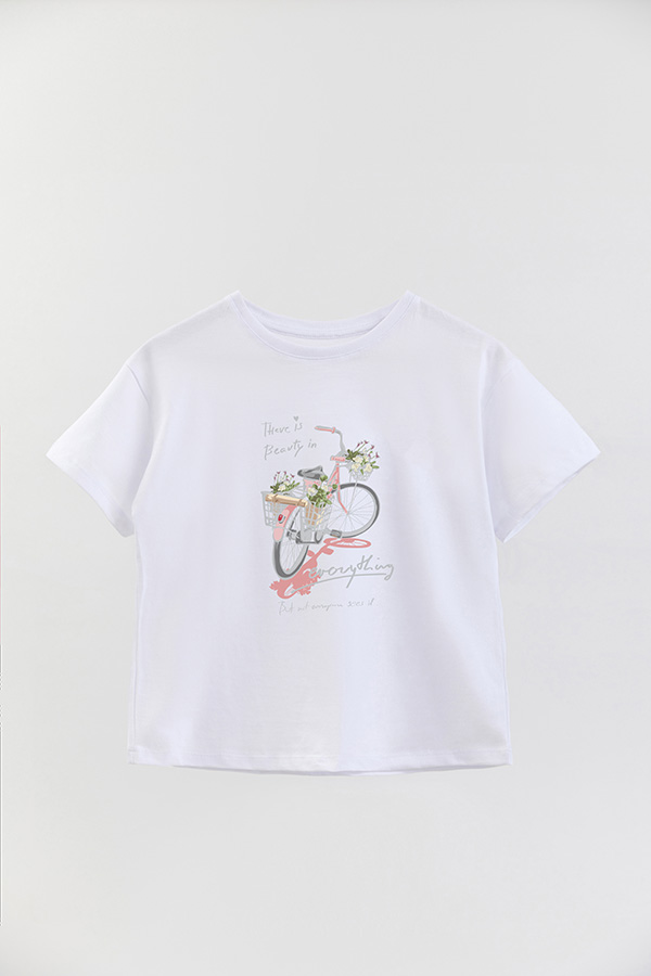 REMERA GIRL OVER BEAUTY IN EVERYTHING
