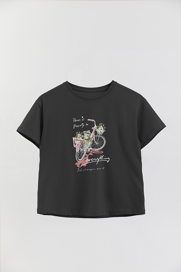 REMERA GIRL OVER BEAUTY IN EVERYTHING
