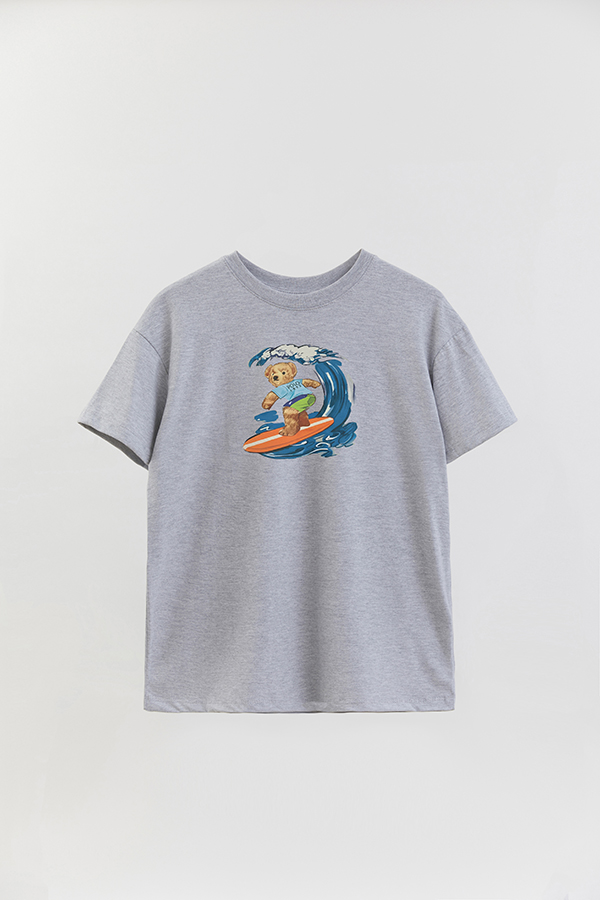 REMERA OVER ESTAMPADA UNISEX BEAR SURFER 2