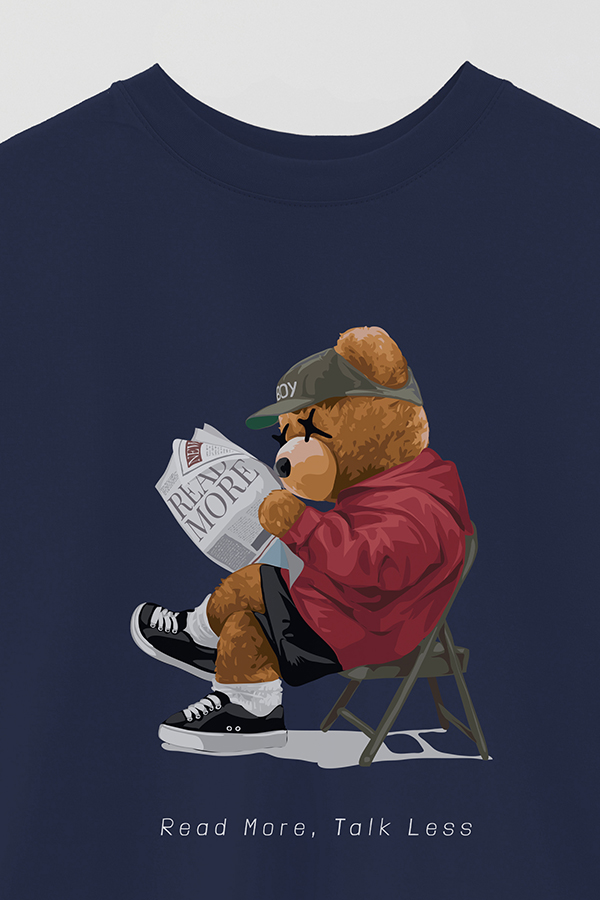 REMERA OVER ESTAMPADA UNISEX TEDDY READ MORE TALK LESS