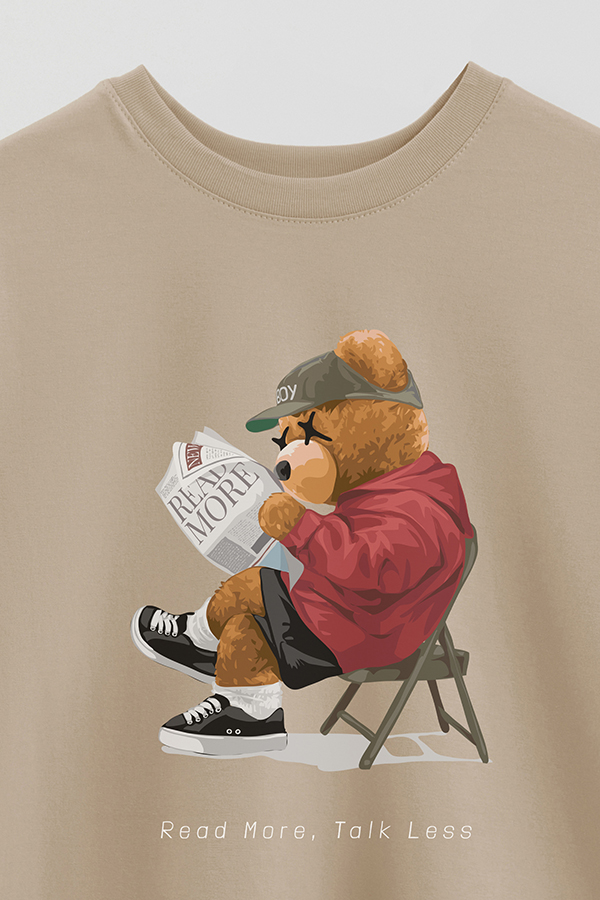 REMERA OVER ESTAMPADA UNISEX TEDDY READ MORE TALK LESS