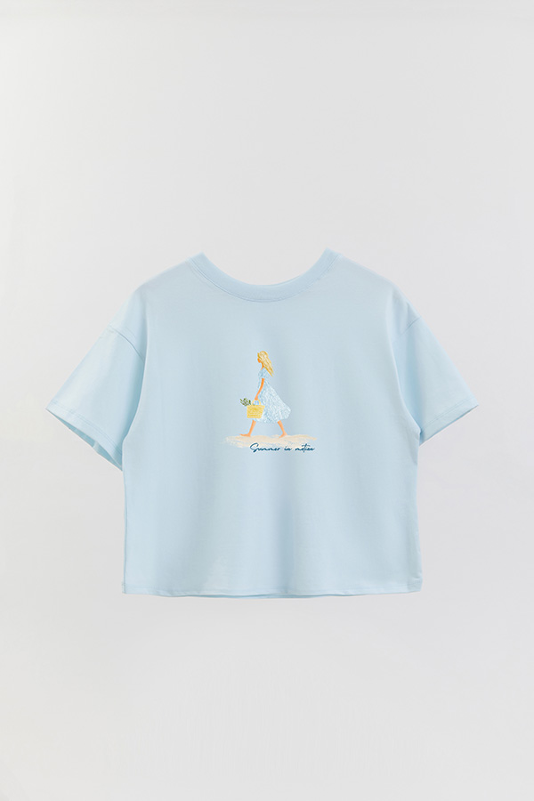 REMERA CROP ESTAMPADA COASTAL SUMMER IN MOTION