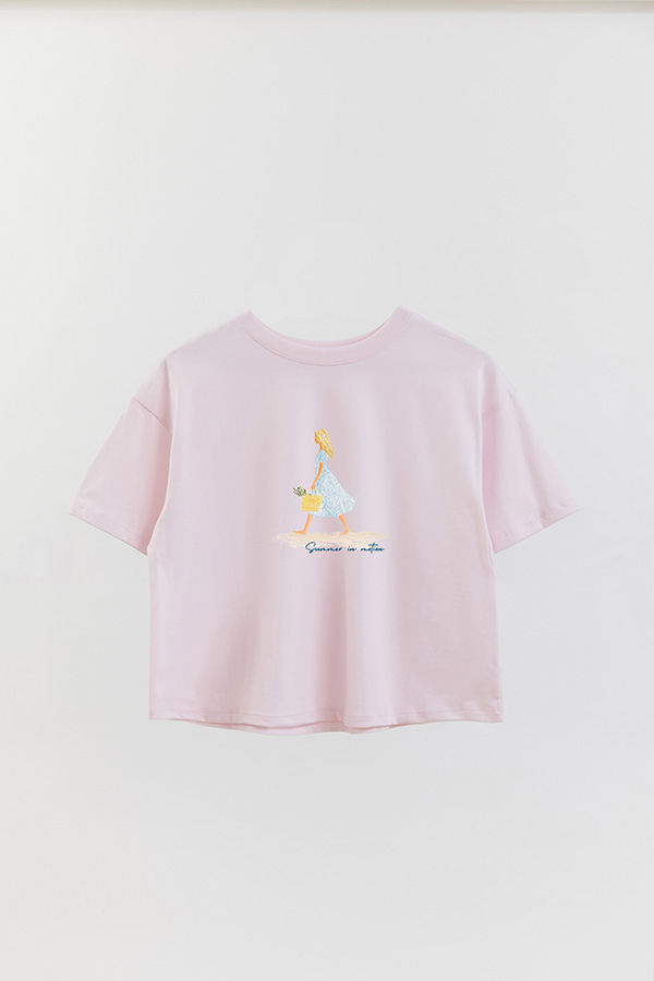 REMERA CROP ESTAMPADA COASTAL SUMMER IN MOTION