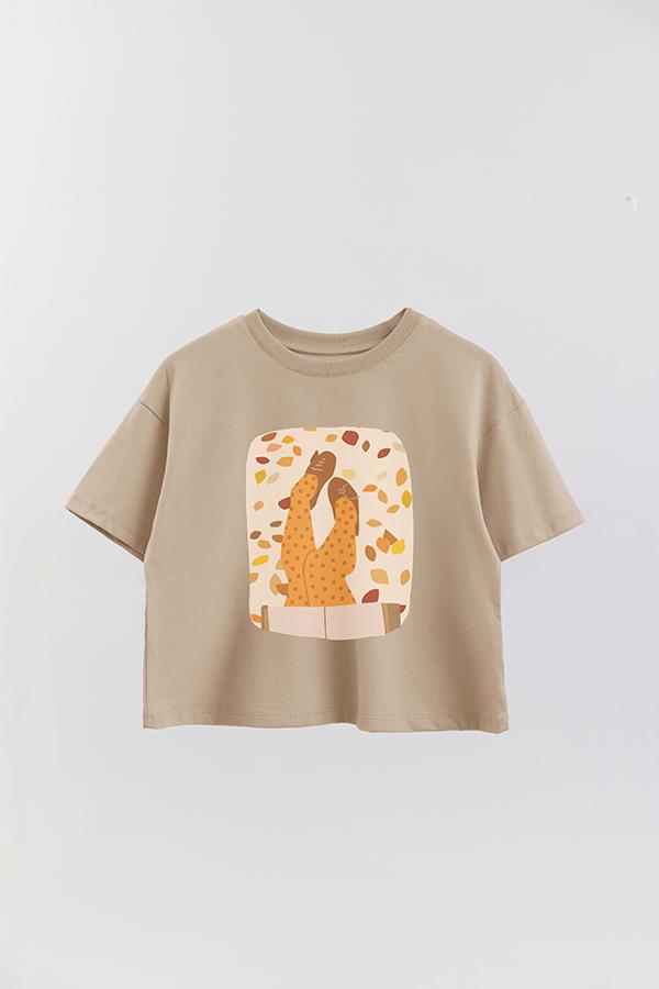 REMERA CROP ESTAMPADA ART 68