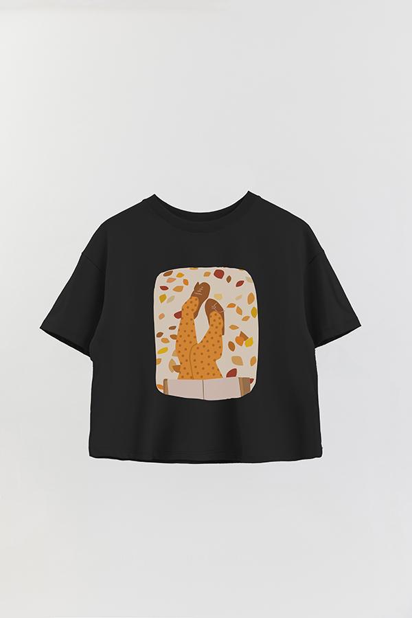REMERA CROP ESTAMPADA ART 68