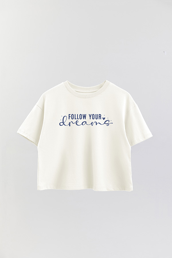 REMERA CROP ESTAMPADA BL FOLLOW YOUR DREAMS