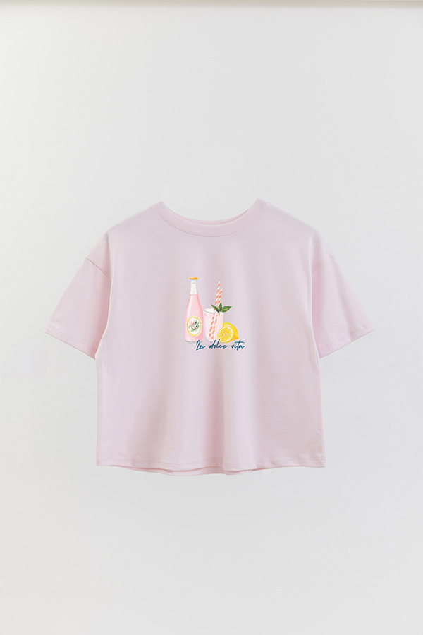 REMERA CROP ESTAMPADA COASTAL LA DOLCE VITA