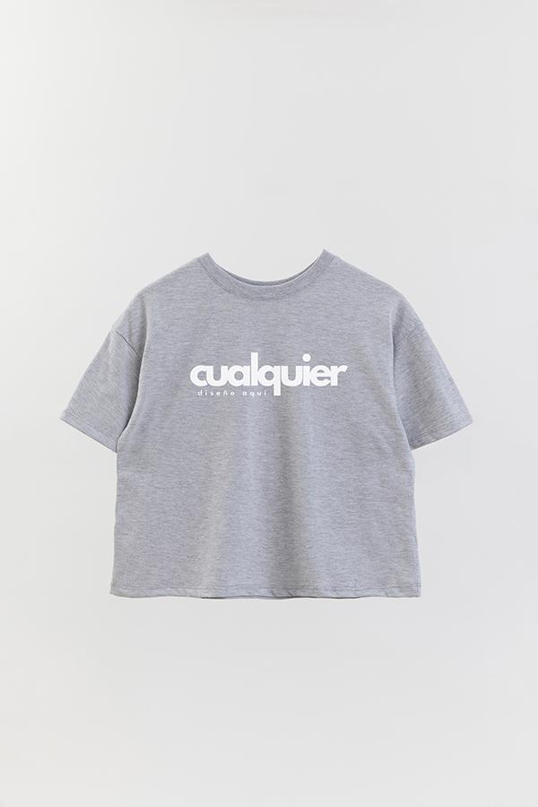 REMERA CROP CON LOGO