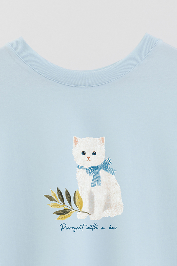 REMERA CROP ESTAMPADA COASTAL PURRFECT