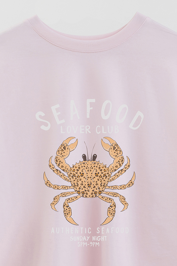 REMERA CROP ESTAMPADA SF SEAFOOD LOVER CLUB 1