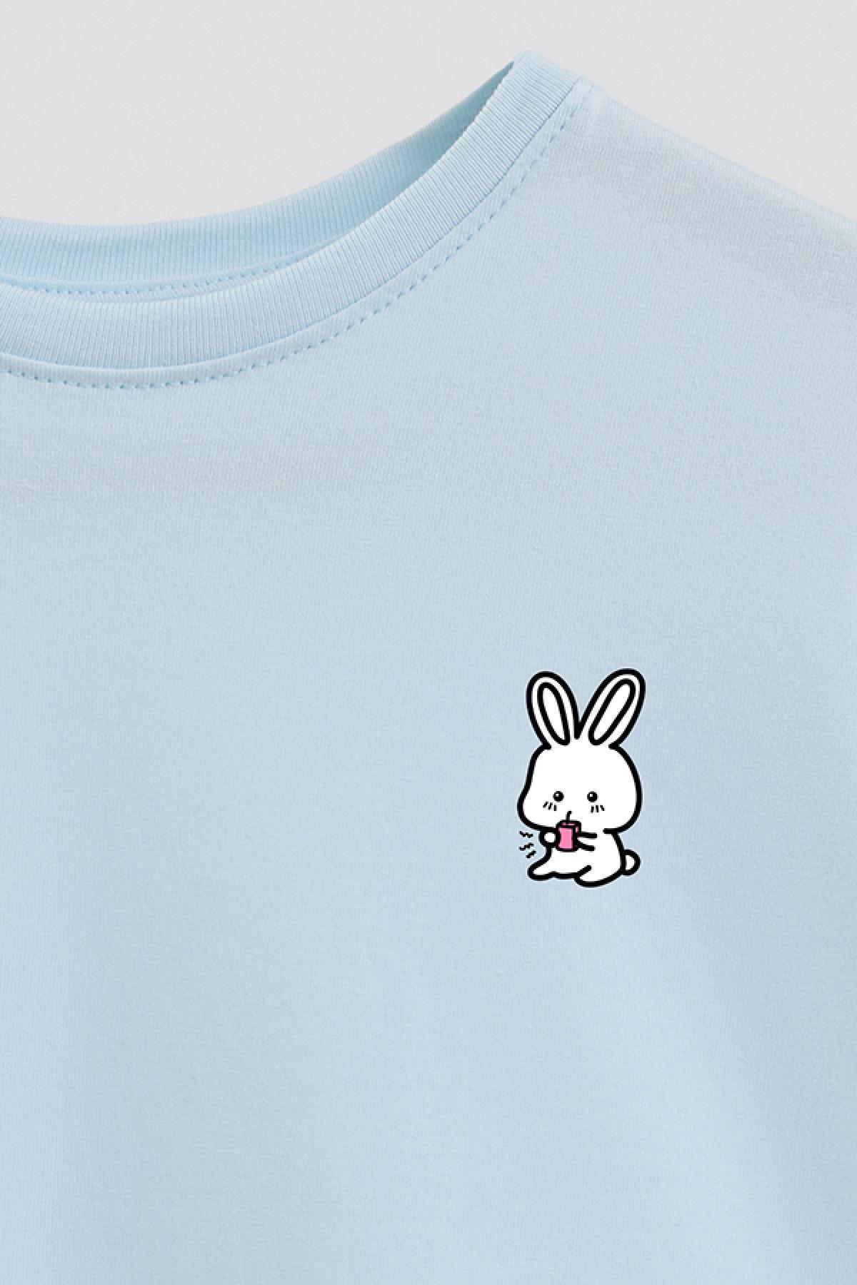 REMERA BASIC GIRL MIN DRINKING BUNNY (BASICA)