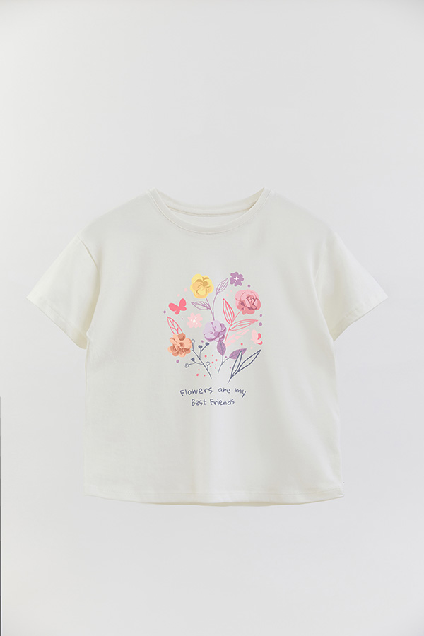 REMERA GIRL OVER FLOWERS ARE MY BEST FRIENDS