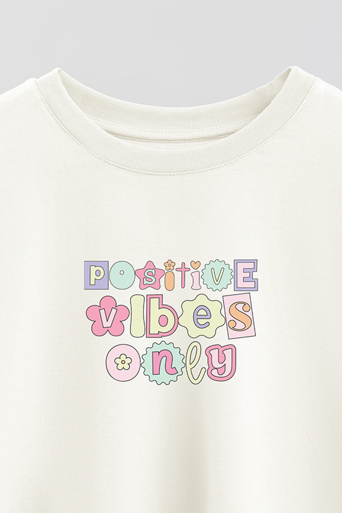 REMERA CROP ESTAMPADA CV4 POSITIVE VIBES ONLY
