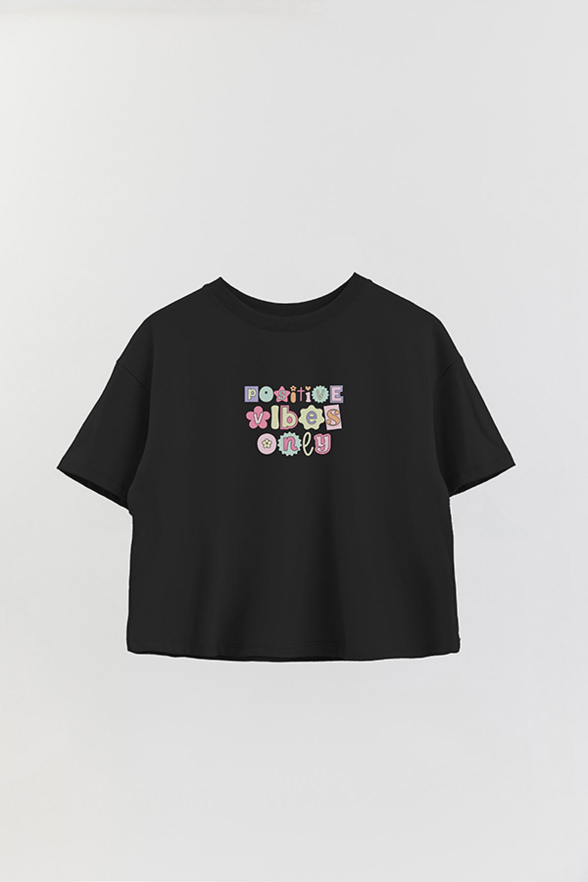 REMERA CROP ESTAMPADA CV4 POSITIVE VIBES ONLY