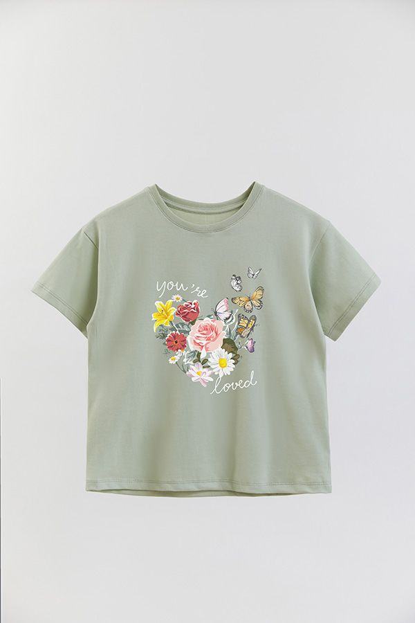 REMERA GIRL OVER YOU ARE LOVED