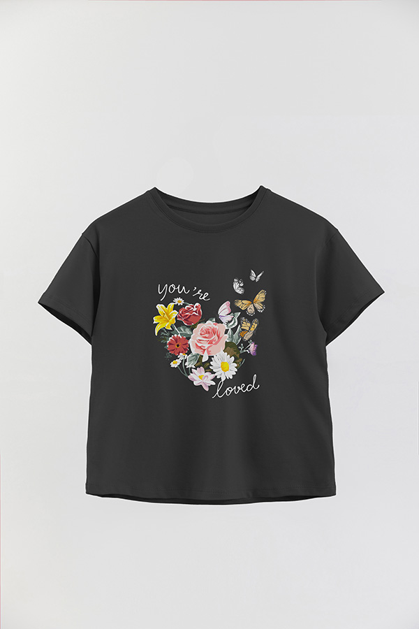 REMERA GIRL OVER YOU ARE LOVED