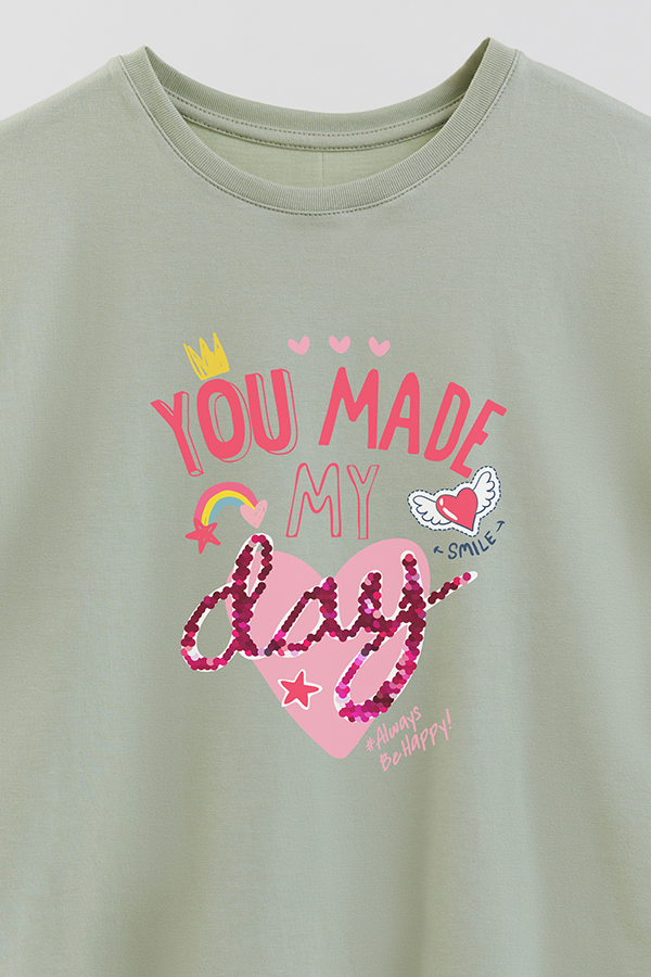 REMERA GIRL OVER YOU MADE MY DAY