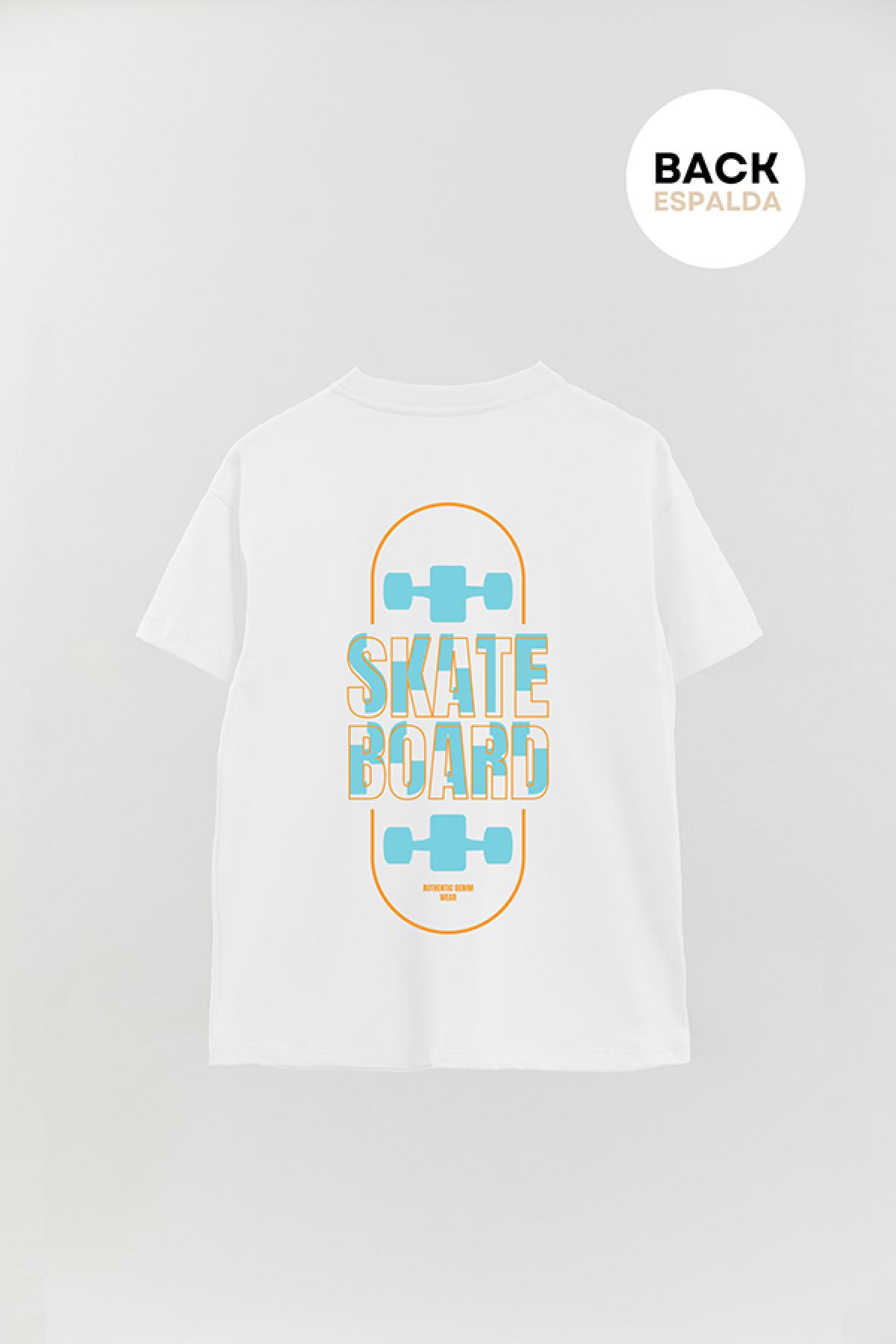REMERA OVER ESTAMPADA SM SKATEBOARD AUTHENTIC
