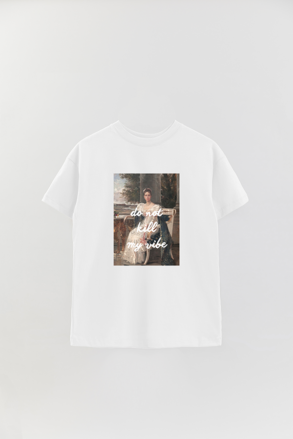 REMERA OVER ESTAMPADA ART COLLECTION 17 DO NOT KILL MY VIBE