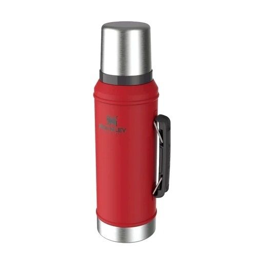 TERMO STANLEY CLASICO 950 ML CON MANIJA Y TAPON CEBADOR LAVA 10-10148-044