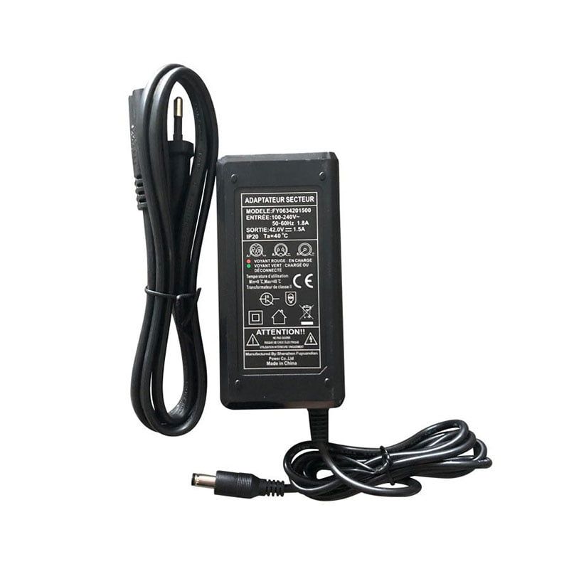 CARGADOR MONOPATIN ESC006