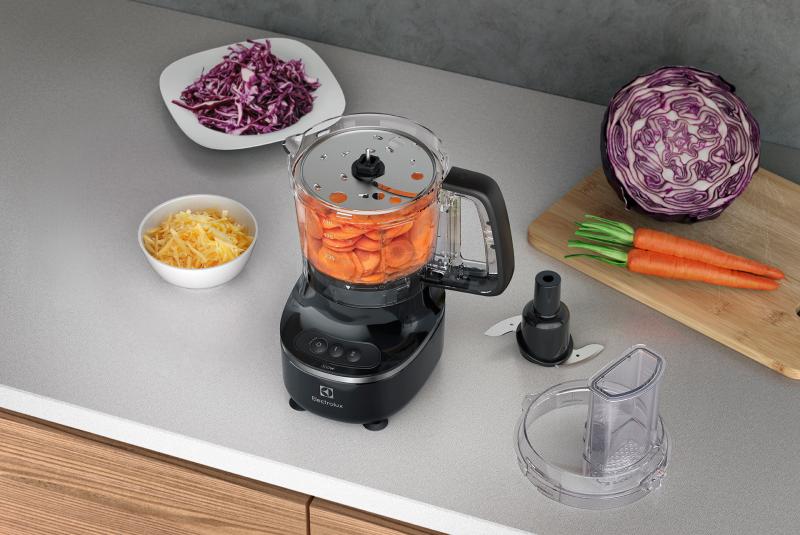 MULTIPROCESADOR 300W EFFICIENT EFP500 ELECTROLUX