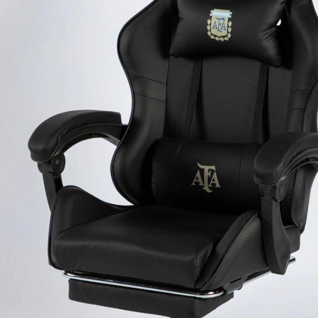 SILLA GAMER SIN ARMADO ALIVER AFA NEGRO Y DORADO CON MASAJEADOR Y APOYA PIES MODELO 10 AL-GC9008